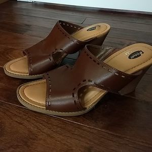 Dr Scholls sz 8.5 brown open toe heels